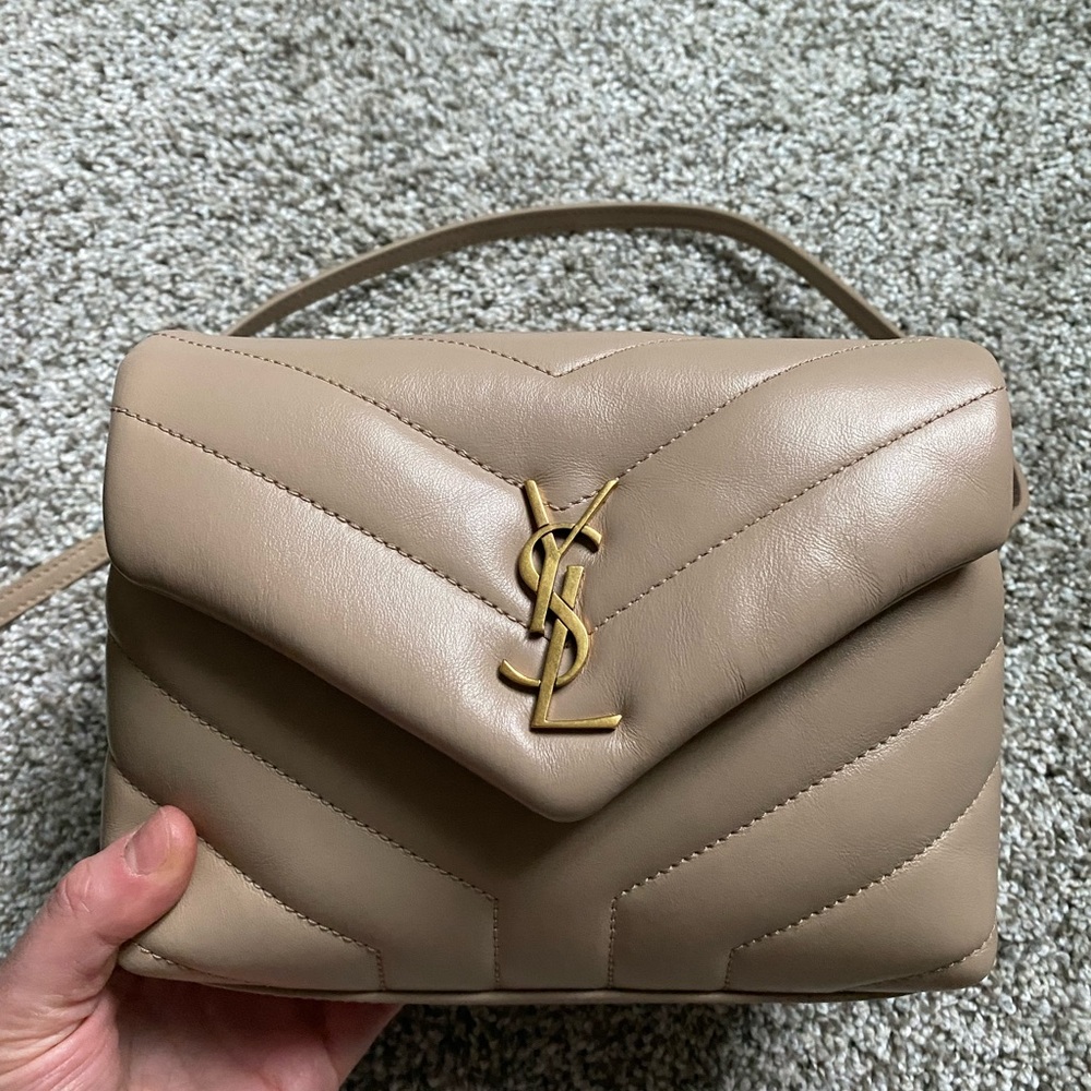 SAINT LAURENT TOY LOULOU MONOGRAM QUILTED LEATHER BAG